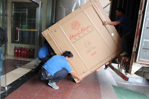 响水钢琴贵重工艺品无忧运